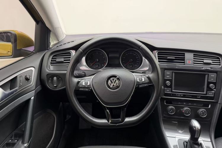 Used Volkswagen Golf 2018 1.6L Automatic Comfort Model