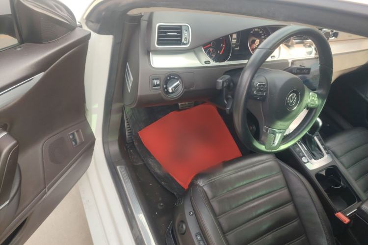 Used Volkswagen FAW-Volkswagen CC 2016 1.8TSI Luxury Model
