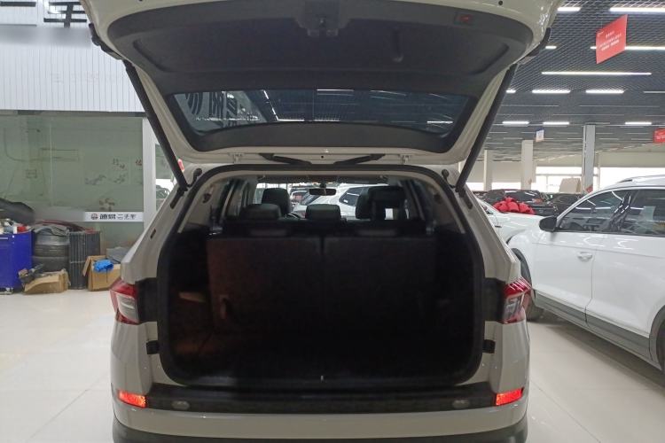 Used Skoda Kodiaq 2021 TSI330 7-Seater Two-Wheel-Drive Luxury Plus Edition