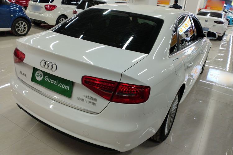 Used Audi A4L 2015 35 TFSI Automatic Comfort Model
