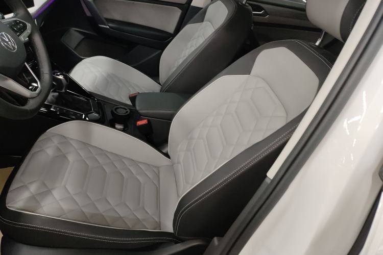 Used Volkswagen Tayron 2024 330TSI Two-Wheel Drive R-Line High-Energy Version