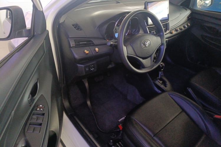 Used Toyota YARiS L 2021 X-Trail 1.5L CVT Leading Edition
