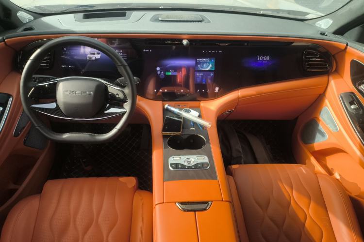 Used  Lanyue C-DM 2025 180 Ultra-Long Range Ultra All-Wheel Drive 6-Seater
