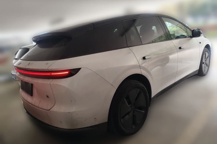 Used Li Auto Li Auto i6 2025 Model Two-Wheel-Drive Standard Type