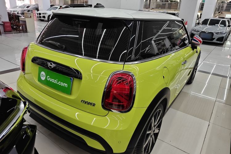 Used  MINI 2022 Updated 1.5T COOPER Artist
