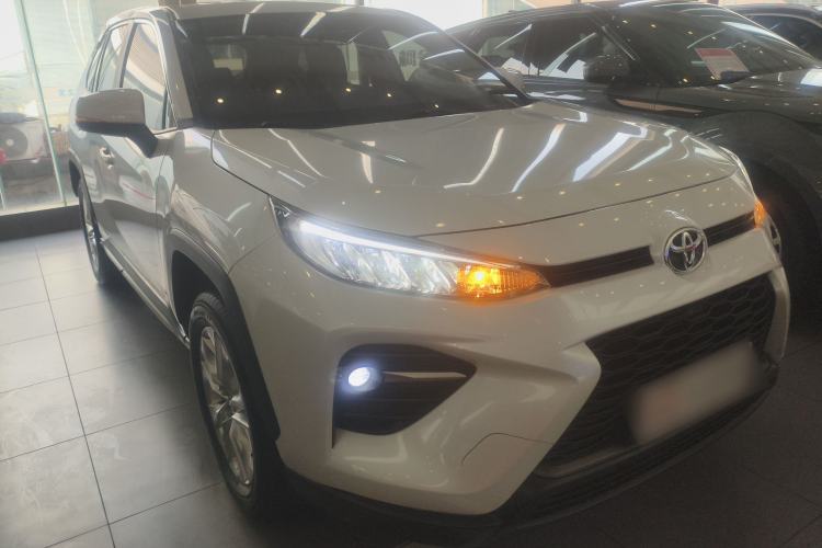 Used Toyota Wildlander 2022 Updated Version 2.0L CVT Two-Wheel Drive Leading Edition
