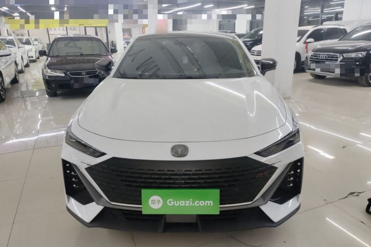 Used Changan UNI-V 2022 1.5T Prestige Version
