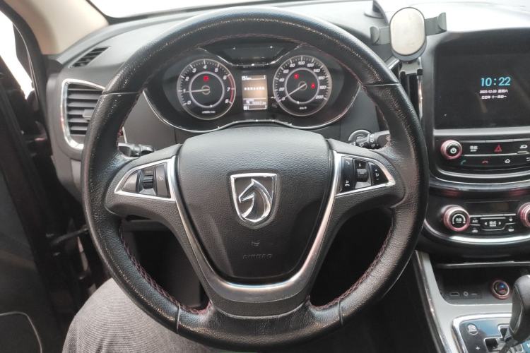 Used Baojun 560 2016 1.8L iAMT Luxury Model