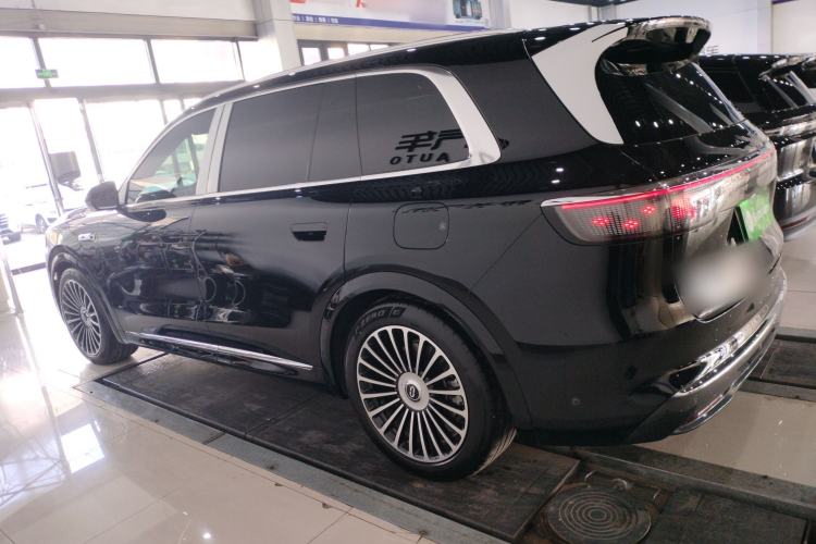 Used Hima AITO M8 2025 Extended-Range Max+ Version 53.4 kWh 6-Seater Edition
