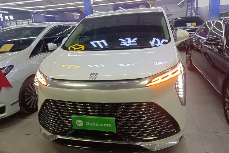 Used Buick Century 2023 2.0T Six-Seater Yinshi Edition
