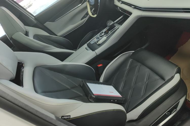 Used Changan CS75 PLUS 2023 3rd Generation 1.5T Automatic Prestige Model
