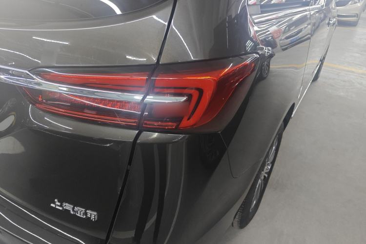 Used Buick GL8 2021 Land Cruiser Executive Class 652T Luxury Model