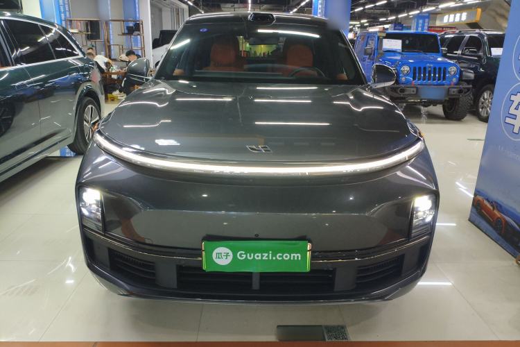 Used Li Auto L8 2024 Ultra Model
