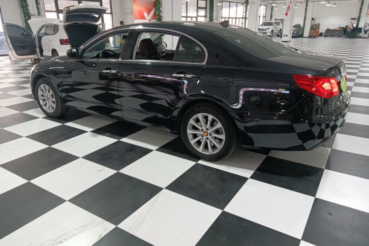 Used Hongqi H7 2015 2.0T Luxury Model
