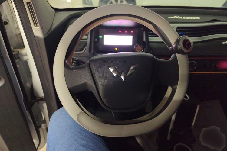 Used Wuling Hongguang MINIEV 2020 Lite Version Lithium Iron Phosphate
