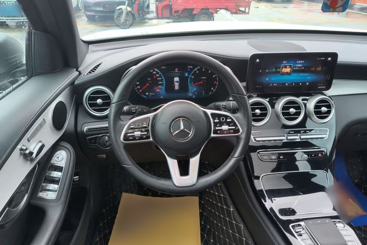 Used Mercedes-Benz GLC 2020 Facelifted GLC 260 L 4MATIC Dynamic Edition