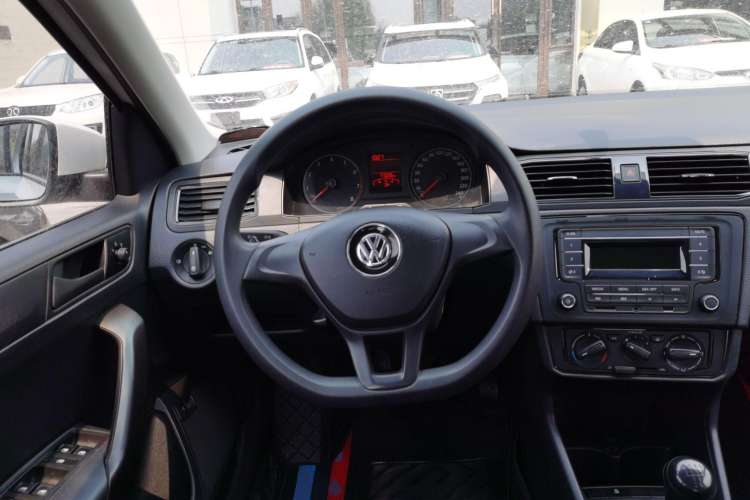 Used Volkswagen Santana 2018 1.5L Manual Fashion Edition

