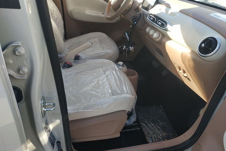 Used Wuling Hongguang MINIEV 2025 Four-Door Version Advanced Edition
