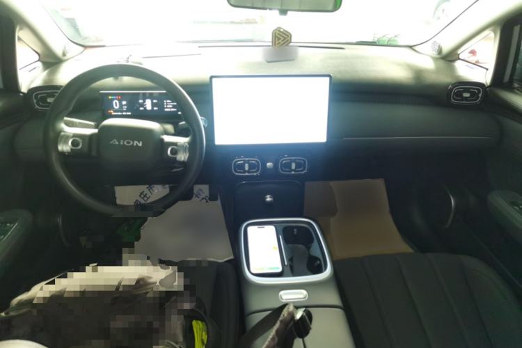 Used AION UT 2025 330 Starlight Edition
