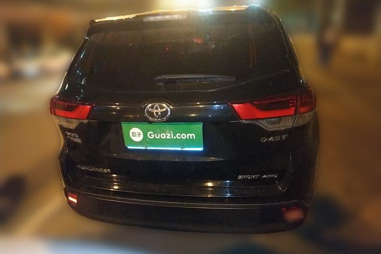 Used Toyota Highlander 2018 2.0T Four-Wheel Drive Luxury Edition 7 Seats China V Emission Standard
