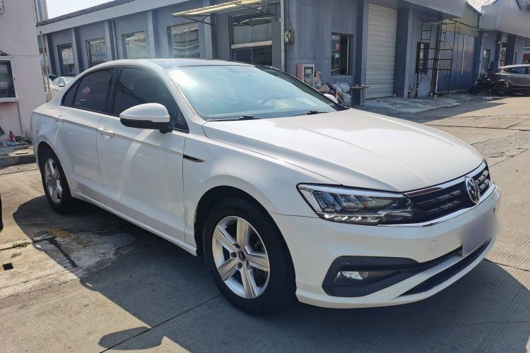 Used Volkswagen Lamando 2019 230TSI DSG Fashion Edition China VI
