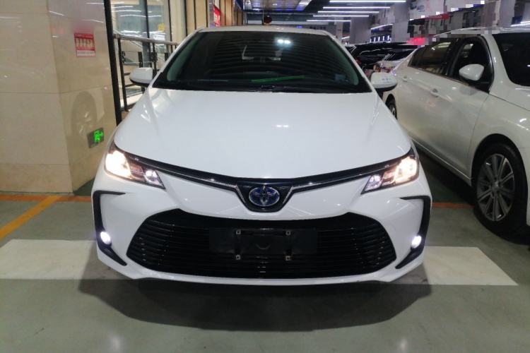 Used Toyota Corolla 2021 Dual-Motor 1.8L E-CVT Elite Edition
