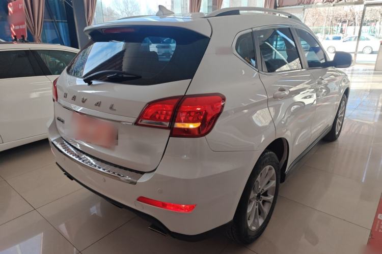 Used Haval H2 2018 Red-Label 1.5T Dual-Clutch Two-Wheel-Drive Luxury Model