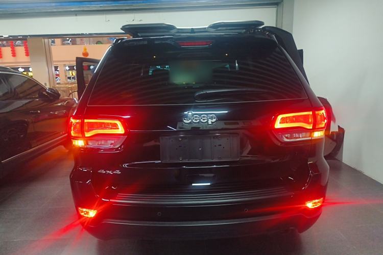 Used  Grand Cherokee 2020 3.0L Professional Navigation Edition
