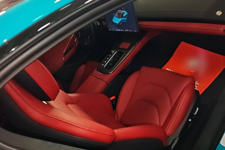 Used  SU7 2024 Four-Wheel Drive Ultra-Long Range Advanced Intelligent Driving Max Edition
