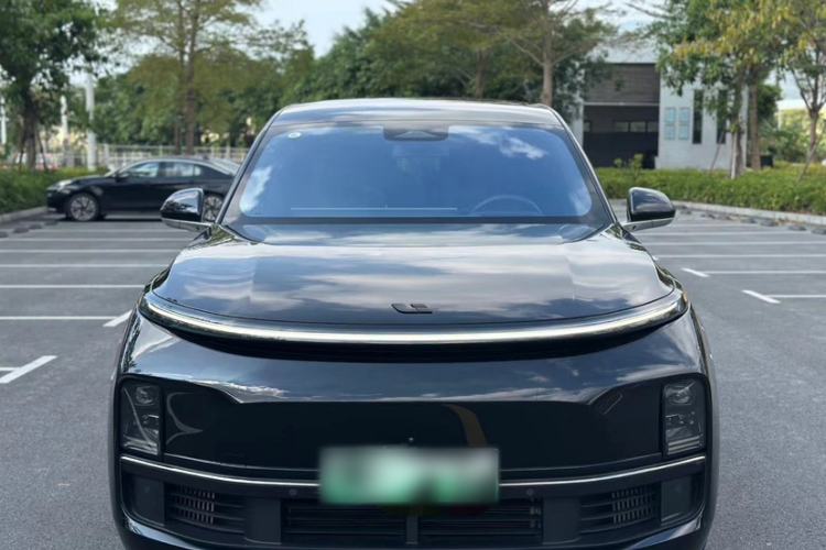Used Li Auto L8 2023 Pro Model
