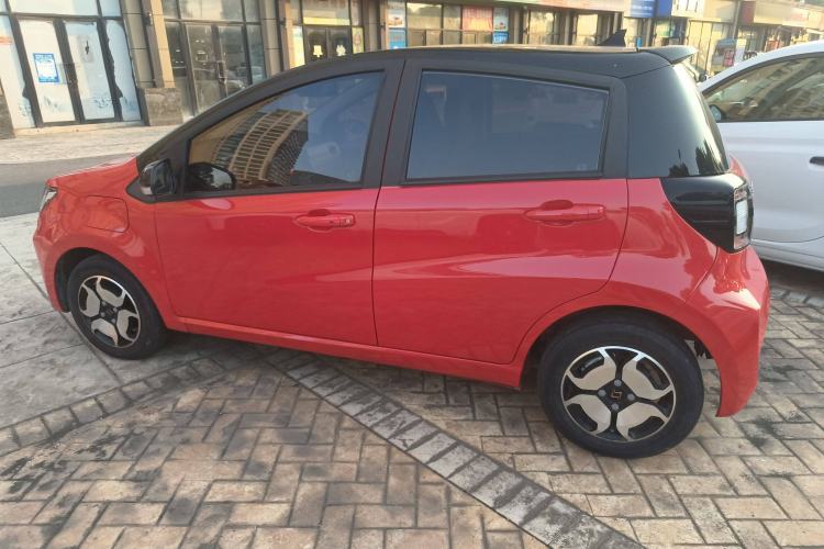 Used SOL E10X 2021 302 km Range Luxury Version 30.2 kWh