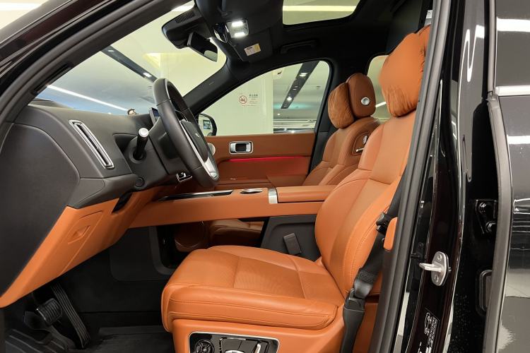 Used Li Auto L8 2023 Max model
