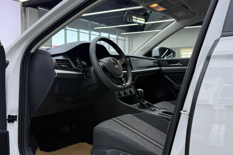 Used Volkswagen Lavida 2021 1.5L Automatic Fashion Edition
