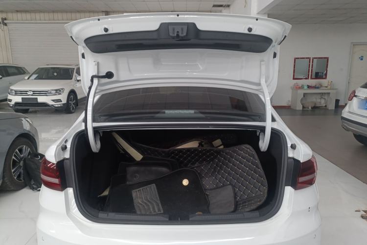 Used Volkswagen Lavida 2023 1.5L Automatic 5 Million Edition