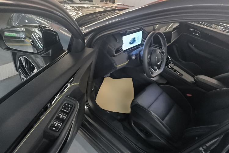 Used Lynk & Co 03 2025 1.5TD DCT Champion Edition Pro
