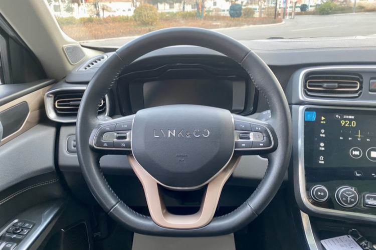 Used Lynk & Co 01 2017 2.0T Two-Wheel Drive Pro Edition
