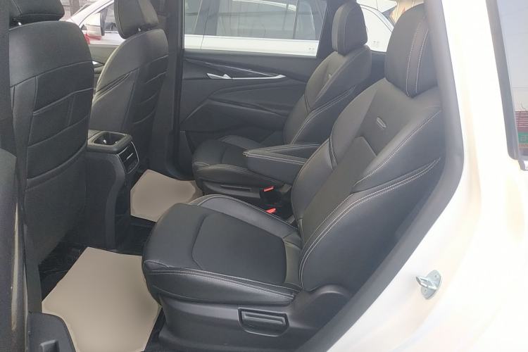 Used SAIC MAXUS G50 2021 PLUS 1.5T Automatic Travel Edition
