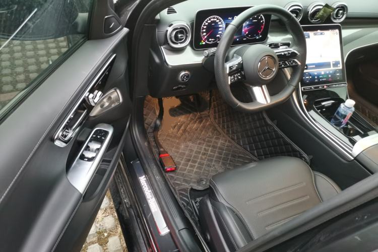 Used Mercedes-Benz C-Class 2023 Restyled C 260 L Night Edition Sports Version