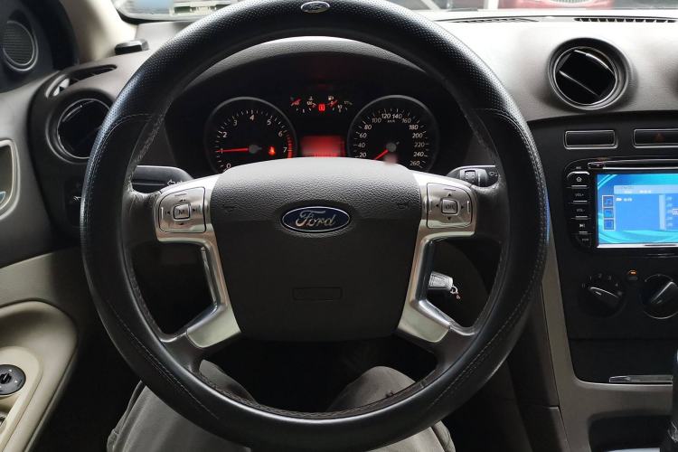 Used Ford Mondeo 2013 2.3L Fashion Edition
