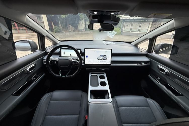 Used AION Y 2023 Younger Star Edition
