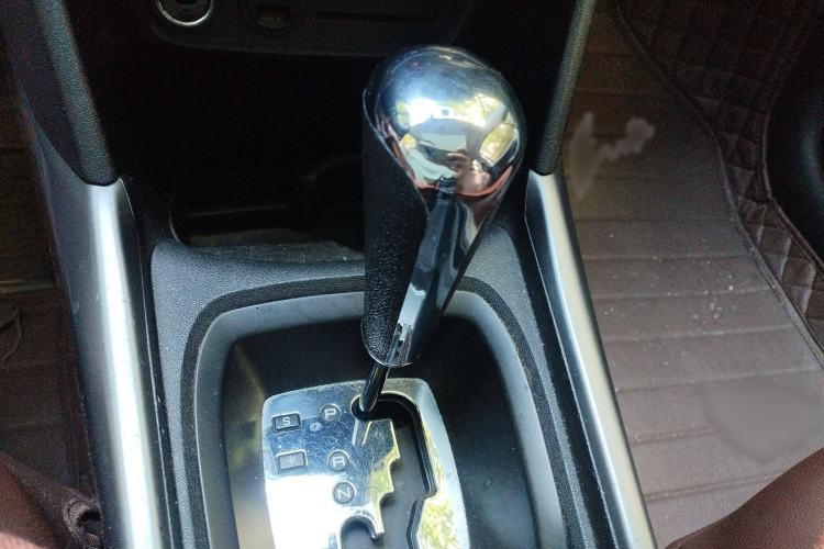 Used Peugeot 2008 2014 1.6L Automatic Fashion Edition
