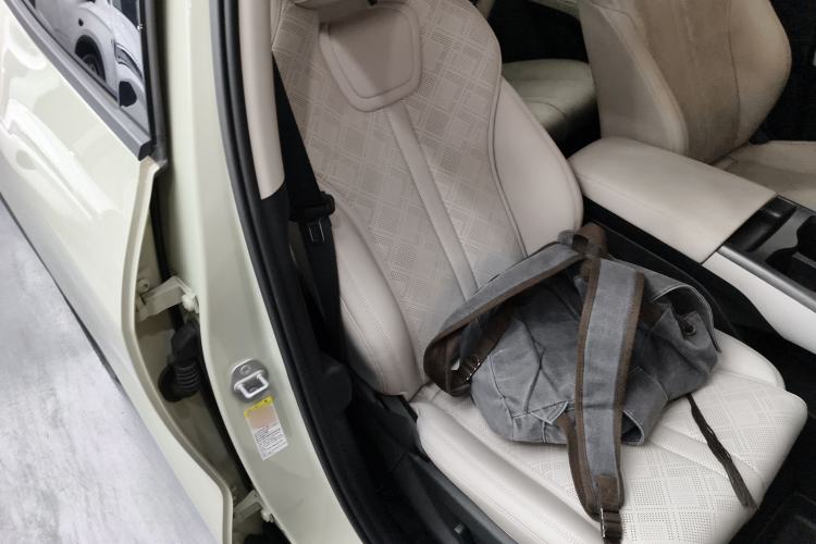 Used BYD Yuan UP 2025 Intelligent Driving Version 401 km Beyond-Range Edition