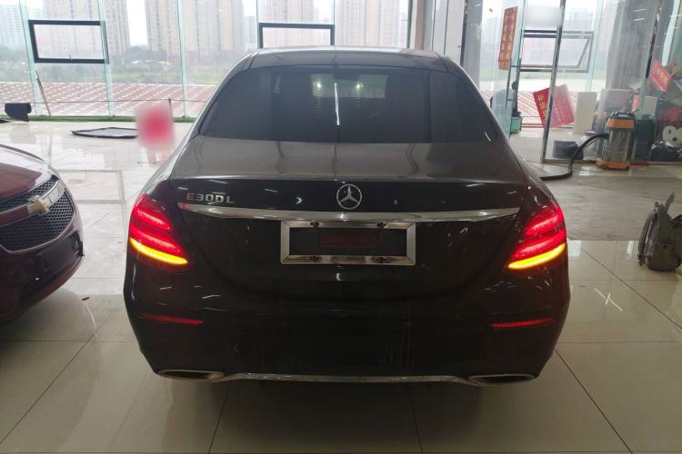 Used Mercedes-Benz E-Class 2019 E 200 L Sport Edition