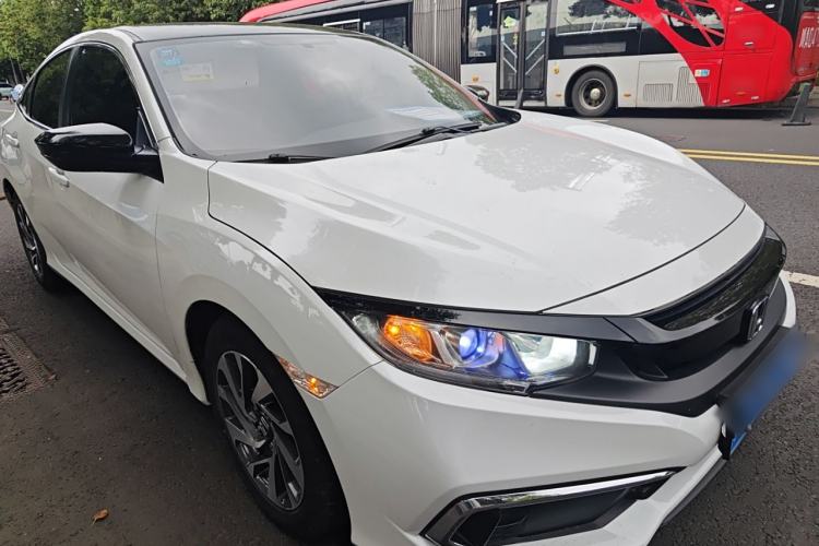 Used Honda Civic 2019 180TURBO CVT Shangyue Edition China VI Emission Standard
