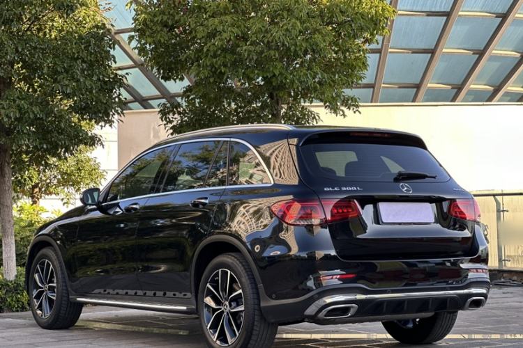 Used Mercedes-Benz GLC 2020 Facelift GLC 300 L 4MATIC Dynamic Edition