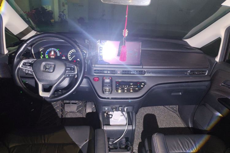 Used Honda Elysion 2022 2.0L eHEV Luxury First Edition
