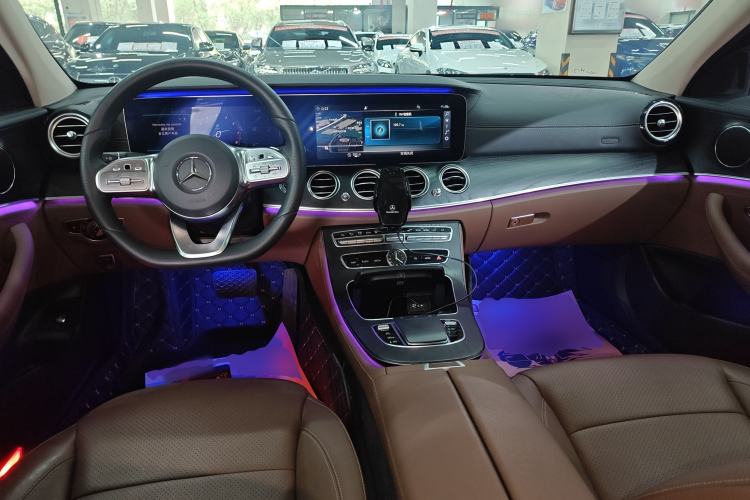 Used Mercedes-Benz E-Class 2019 E 300 L Sporty and Stylish Model