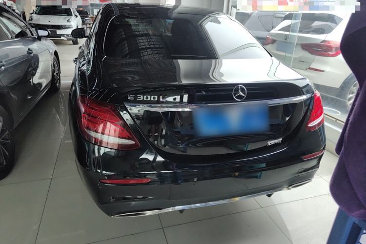 Used Mercedes-Benz E-Class 2019 Restyled E 300 L Sporty and Stylish Edition
