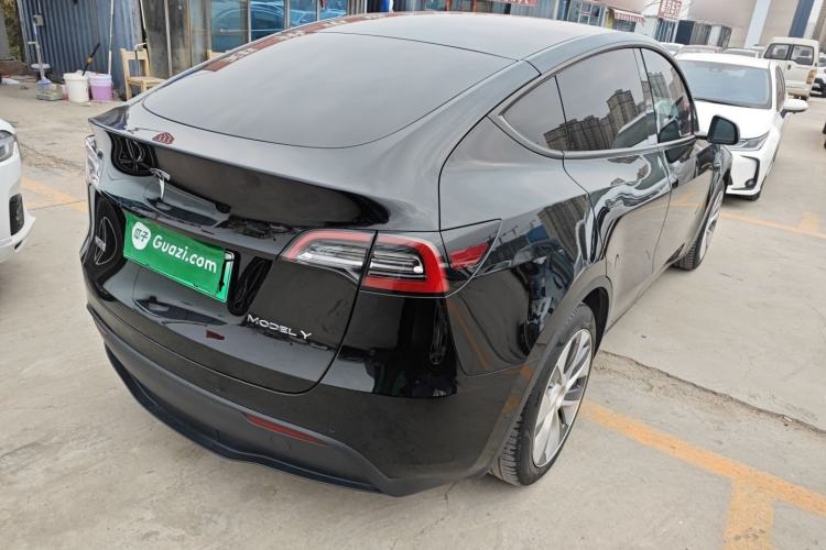 Used Tesla Model Y 2022 Rear-Wheel-Drive Version
