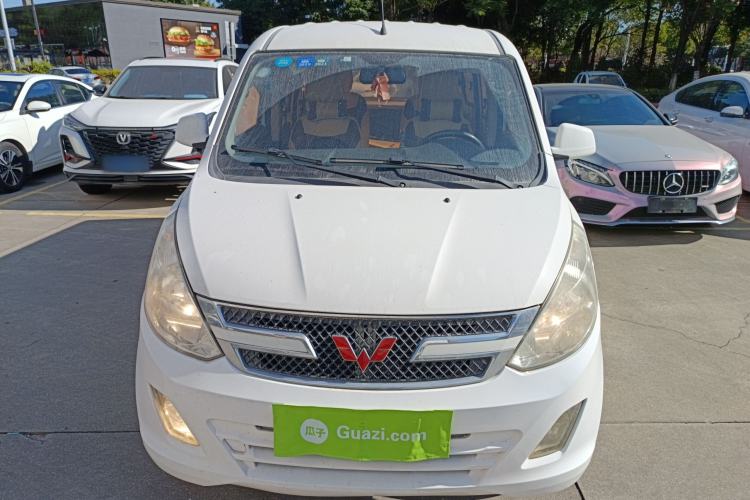 Used Wuling Rongguang V 2016 1.5L Standard Version
